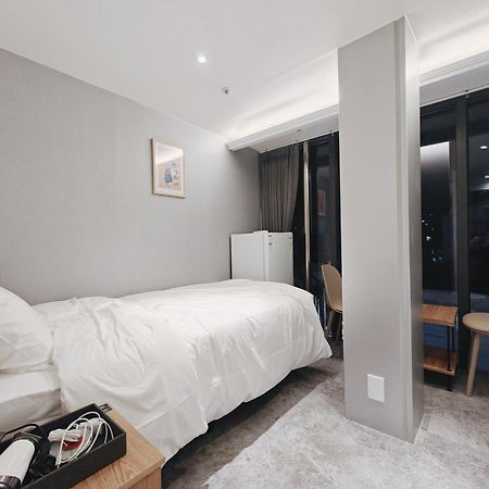 L Hostel Сеул Экстерьер фото