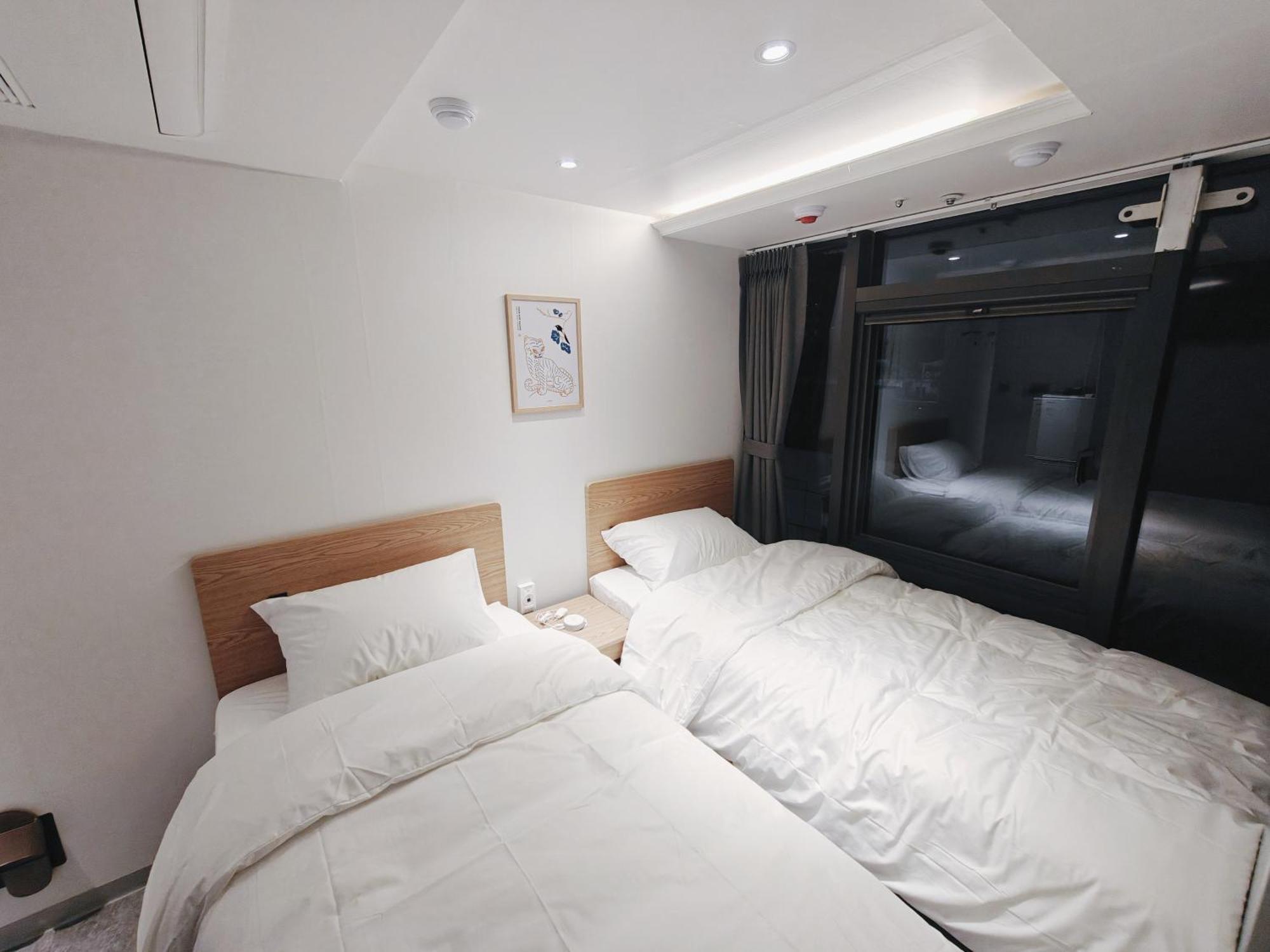 L Hostel Сеул Экстерьер фото