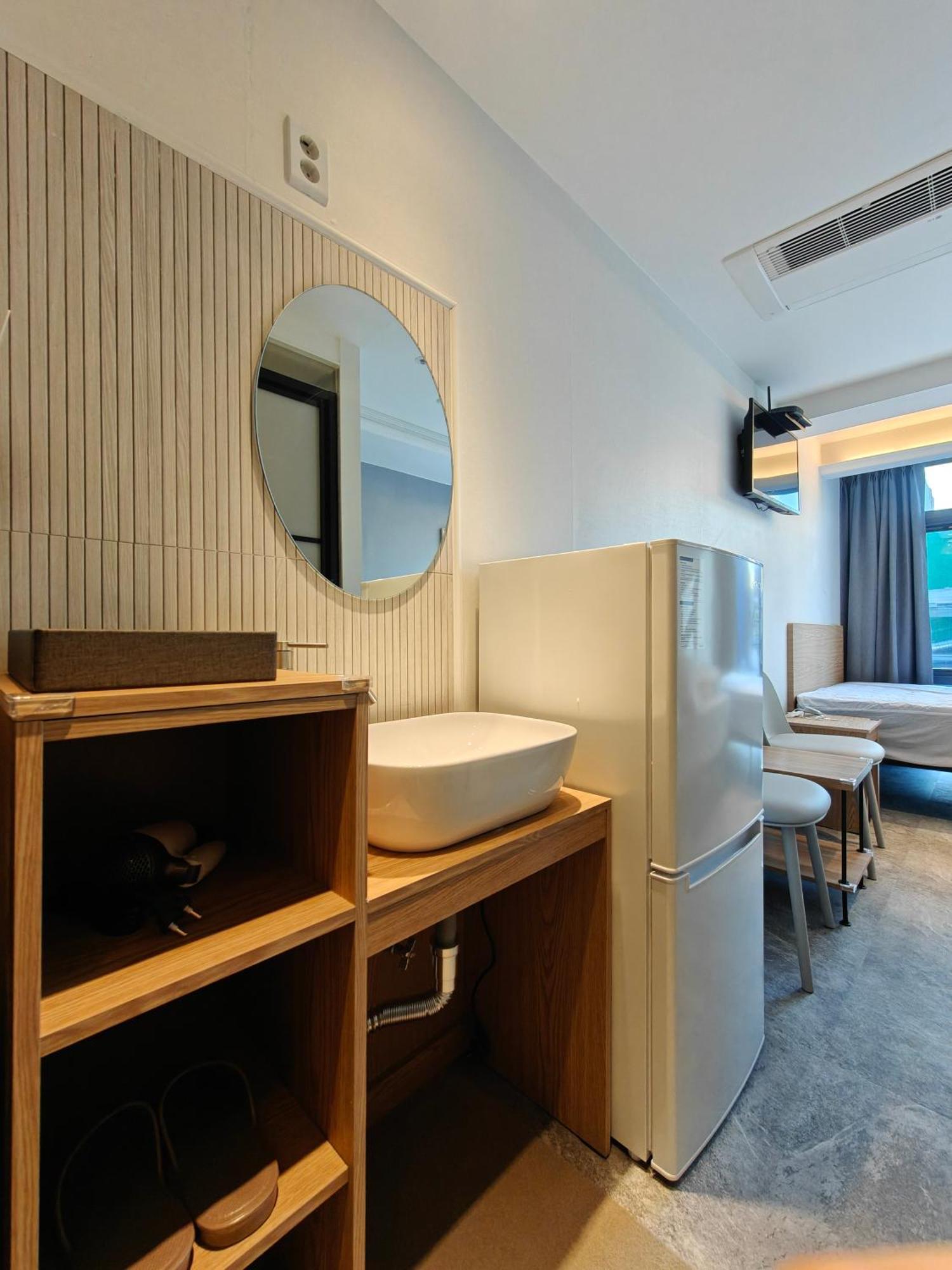 L Hostel Сеул Экстерьер фото